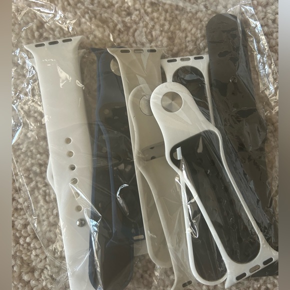 Apple Watch Series 3 - Picture 3 of 3